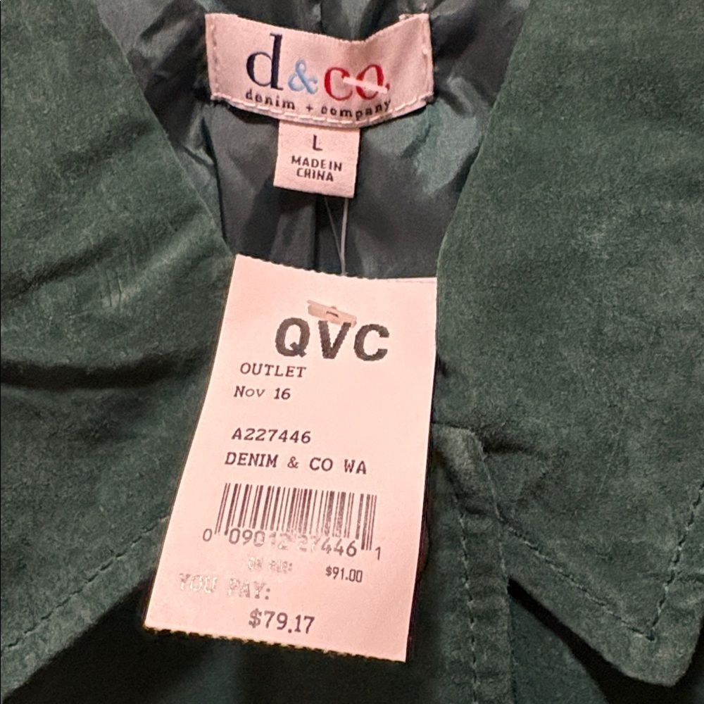 New D&Co. Elegant Green Suede Coat Size L - Picture 2 of 4